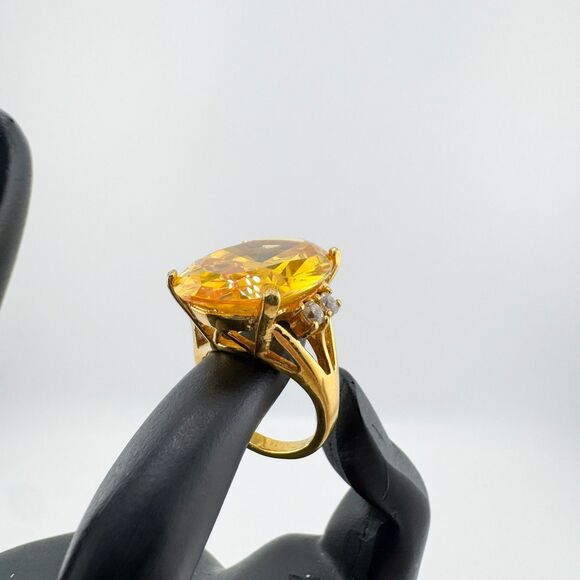 Oversized Citrine Tone Oval Statement Cocktail Ring Vintage Gold Tone Glamour - Picture 6 of 11